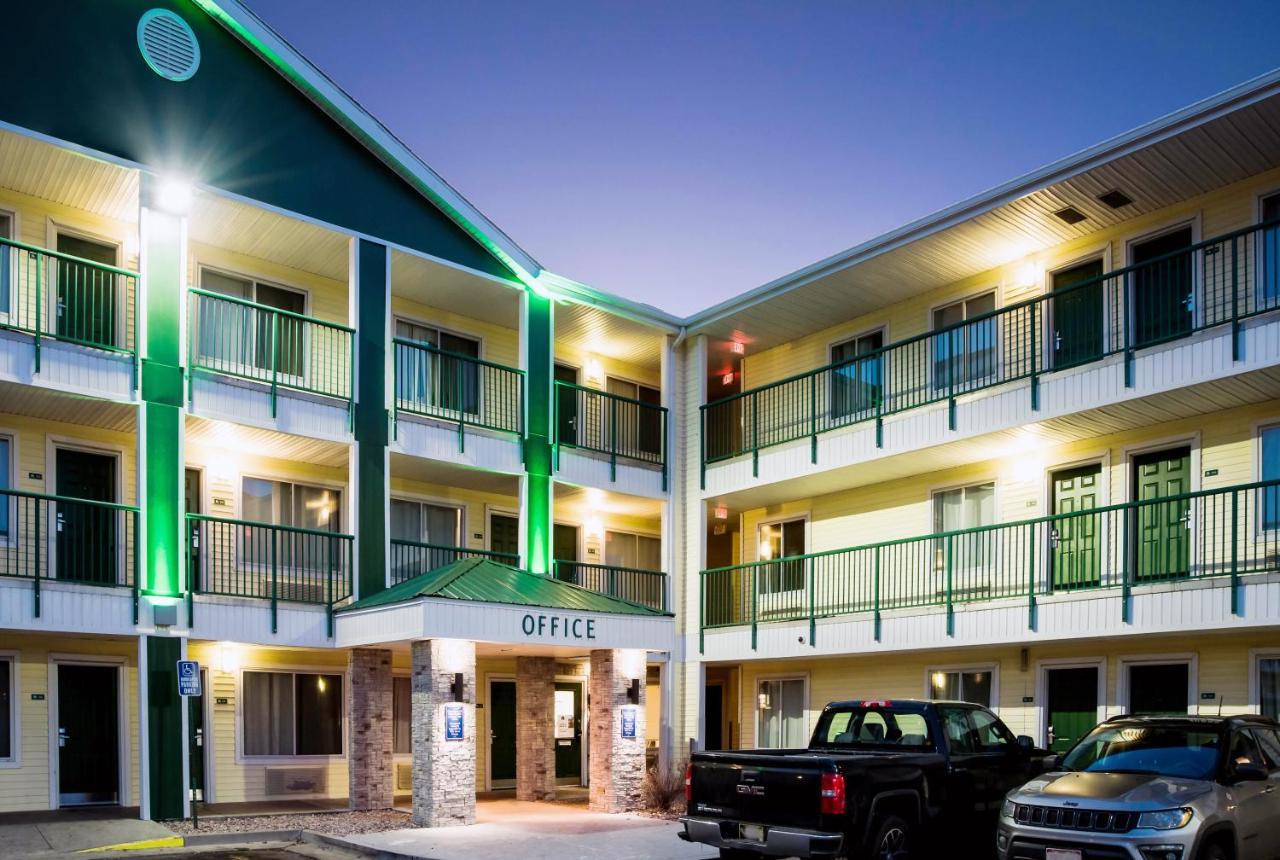 Hometowne Studios By Red Roof Colorado Springs - Airport Екстер'єр фото